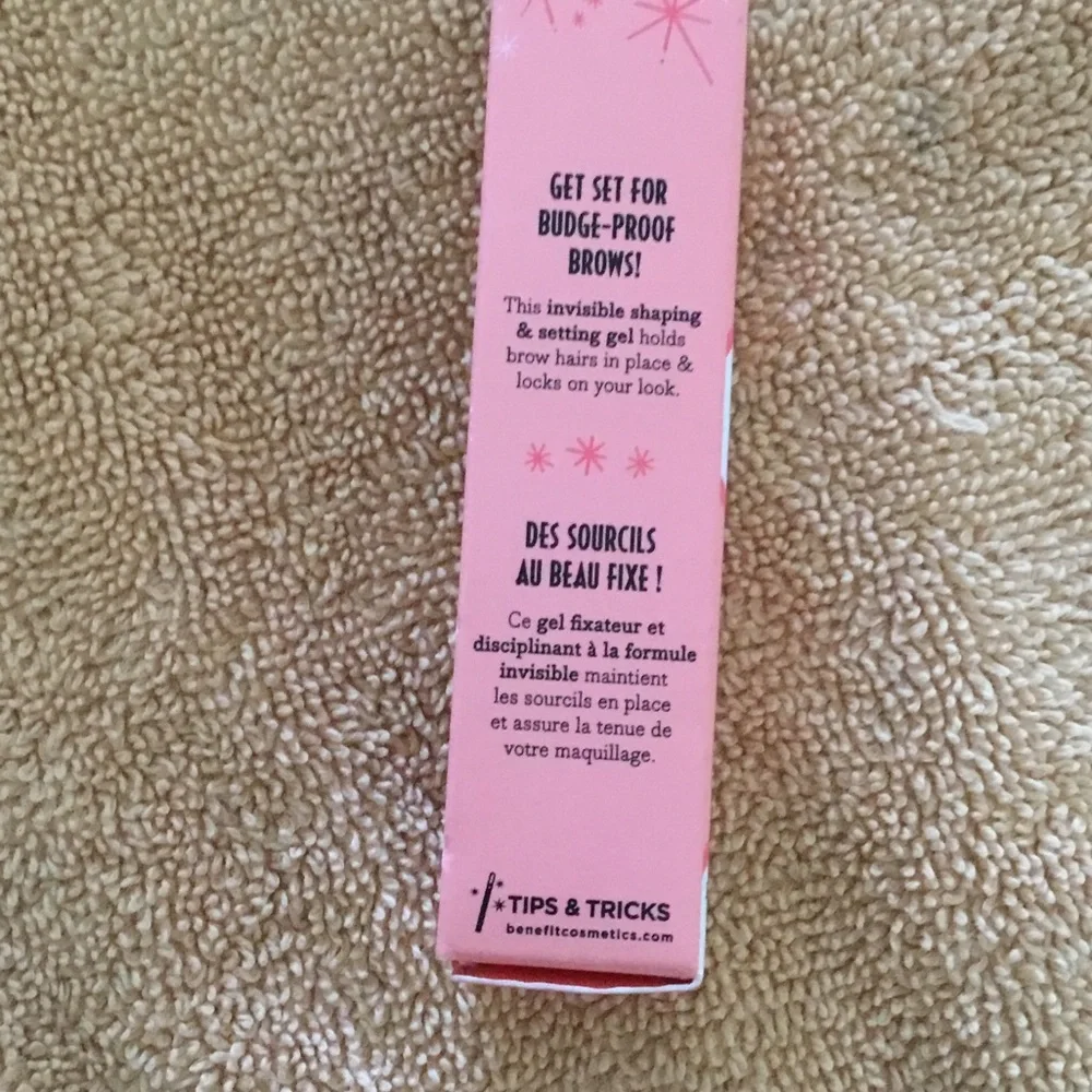 Benefit brow setting